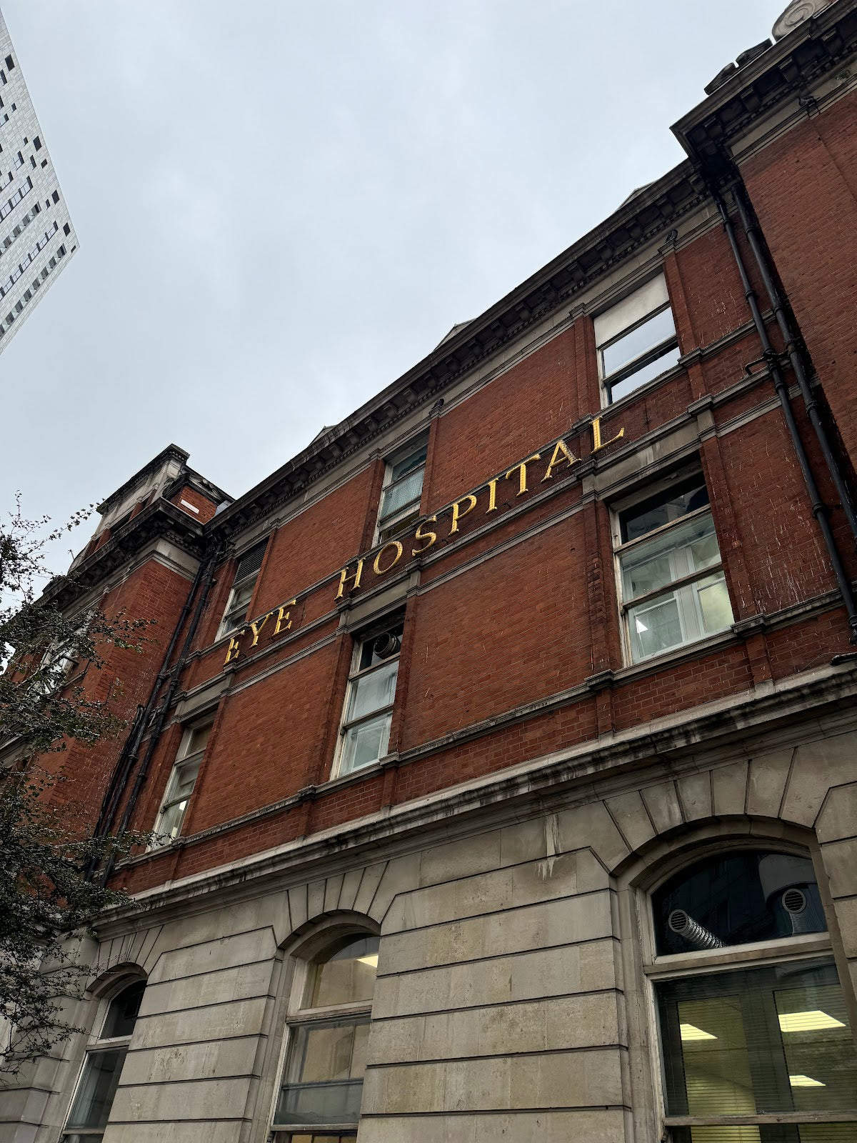 Moorfields Eye Hospital — Dr.Visor photo 4