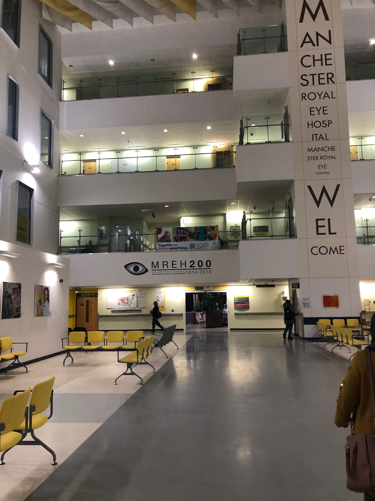 Manchester Royal Eye Hospital — Dr.Visor