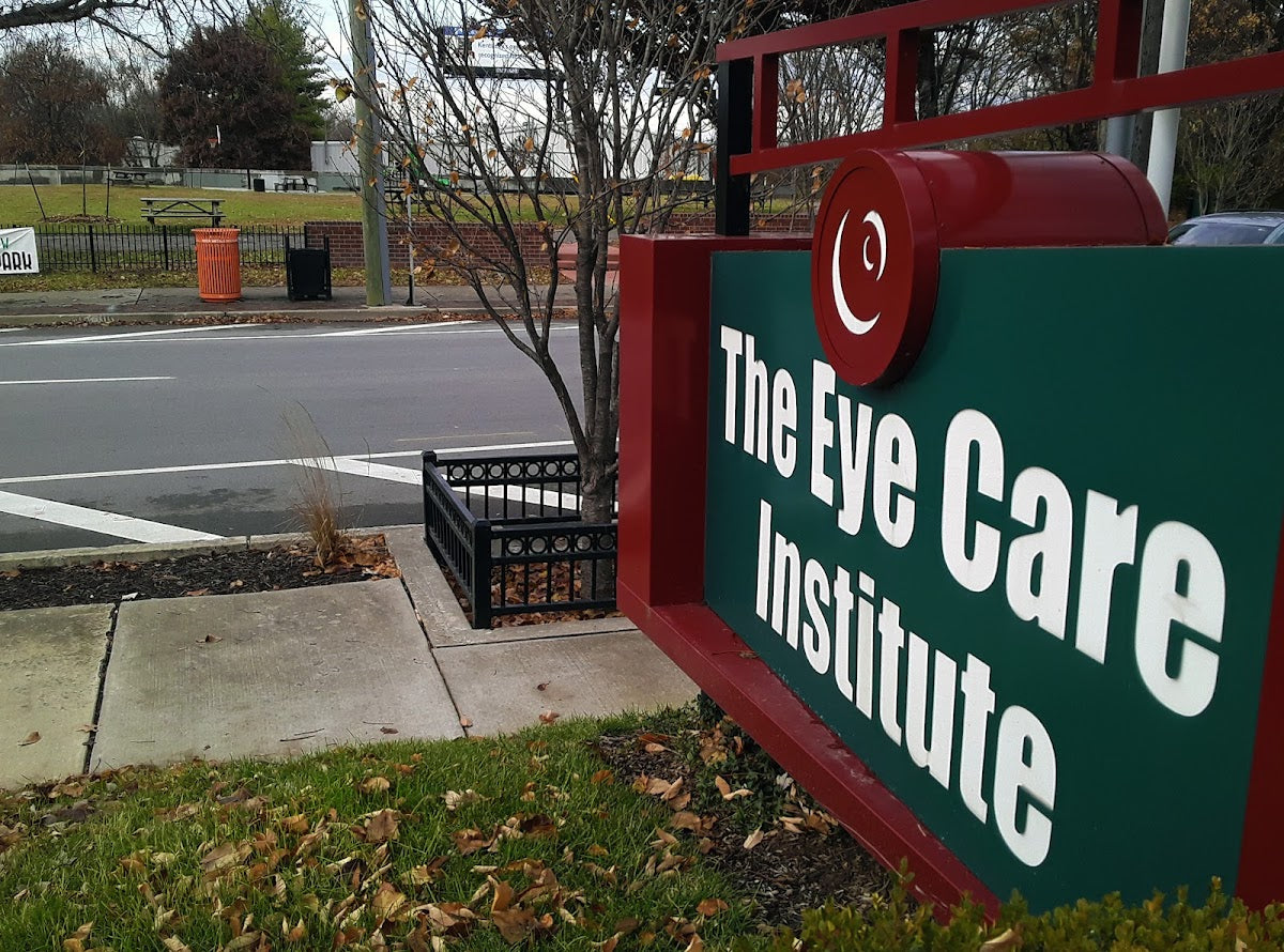 The Eye Care Institute | Eye Clinic | Louisville, KY