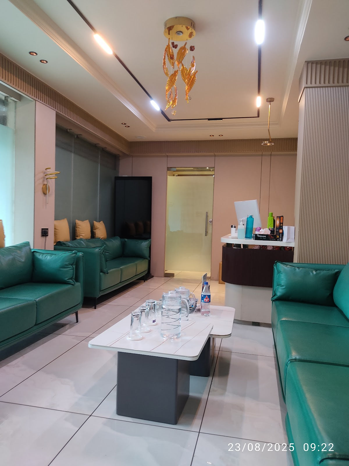 New Roots: Skin, Laser & Hair Transplant Clinic | Hair Transplant | Block A, MO