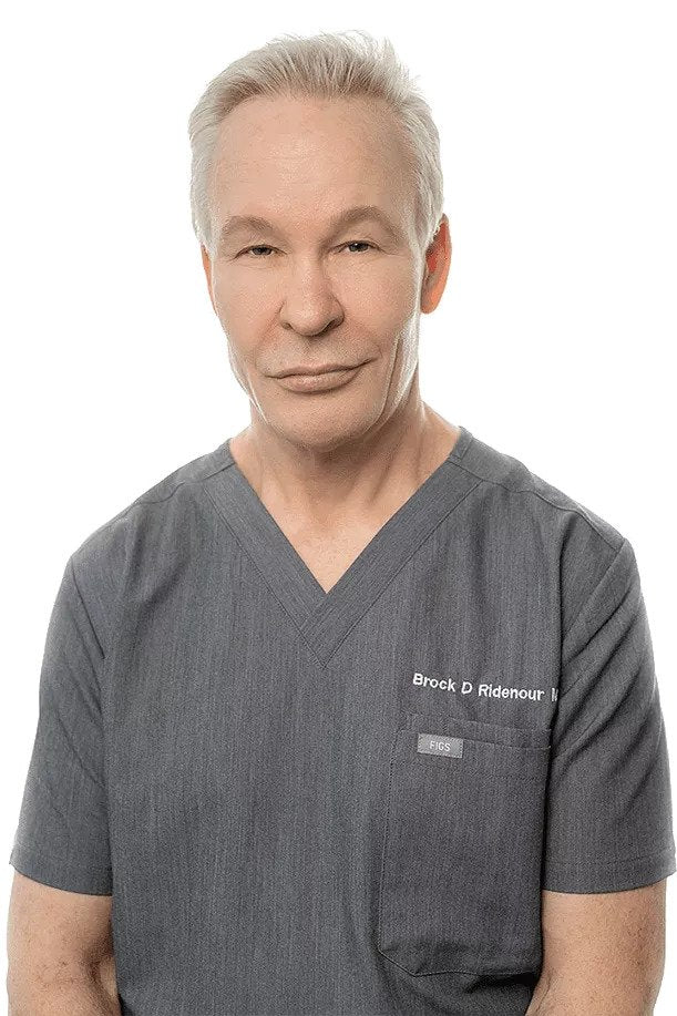 Ridenour Plastic Surgery | Hair Transplant | Creve Coeur, MO