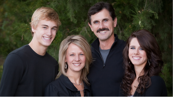 Elizabeth A Loseke DDS PC | Dental | 3720 Avenue A # A, NE