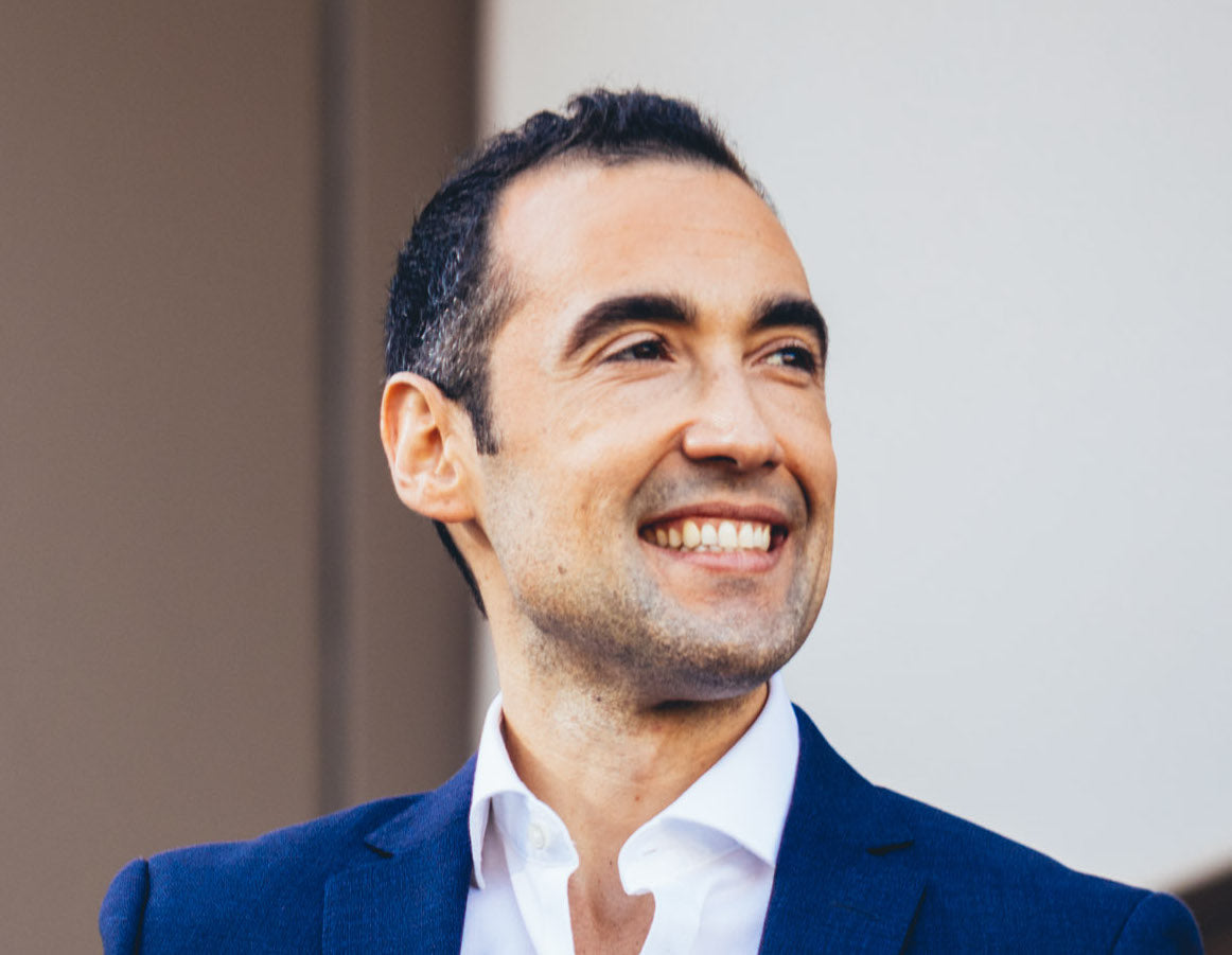 Face Doctor | Peter Vila, MD | Aesthetic Surgery | Tigard, OR