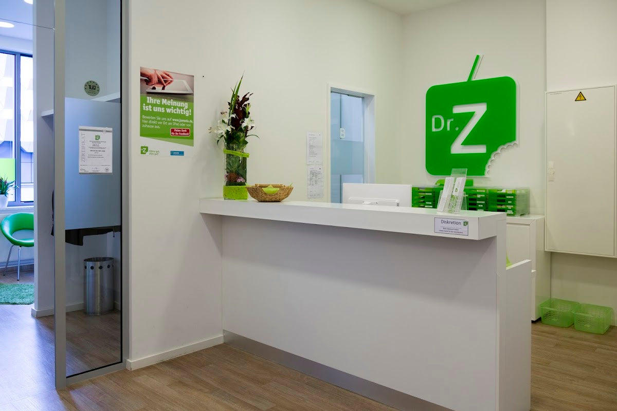 Dr. Z Zahnmedizinisches Versorgungszentrum Dresden - Dental clinic in Dresden, Germany
