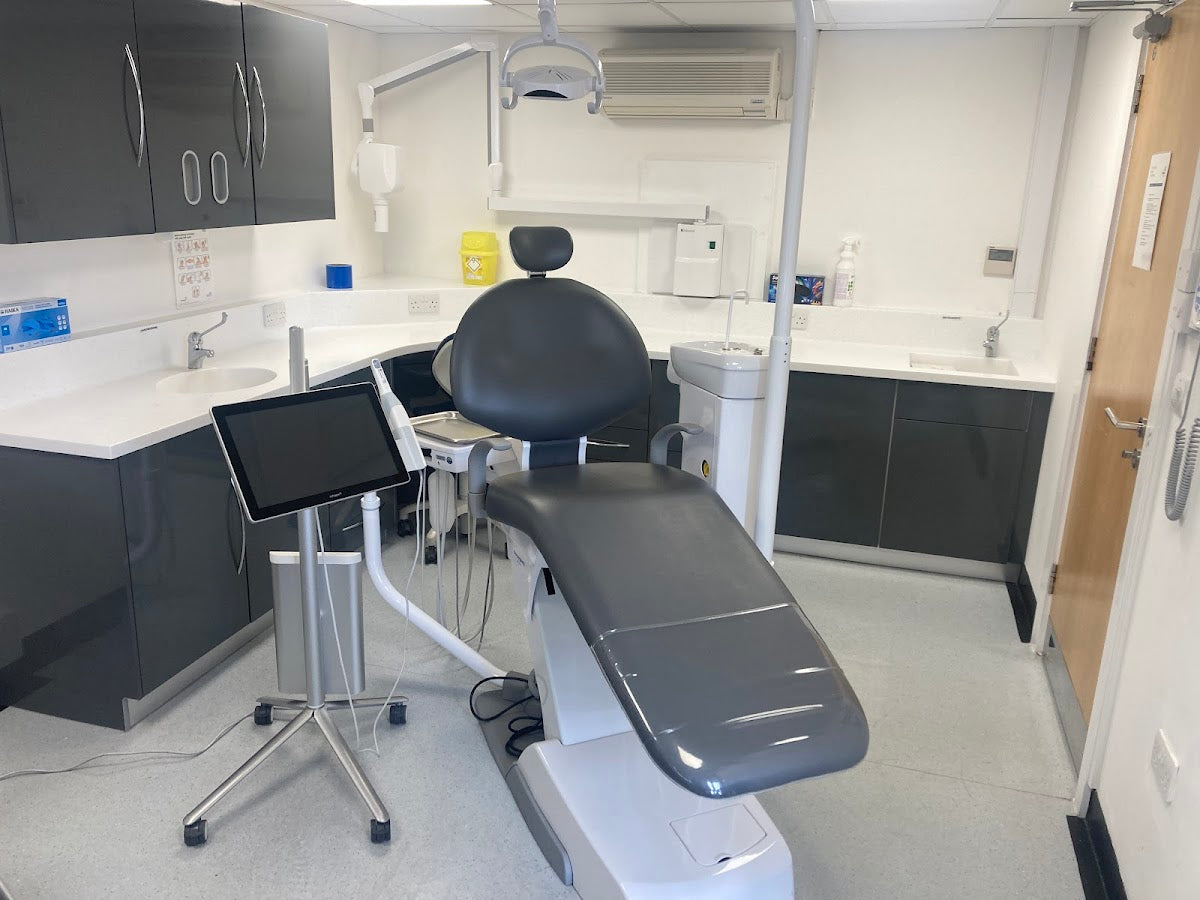 Hampton Dental Care Liverpool - Dental clinic in Liverpool, United Kingdom