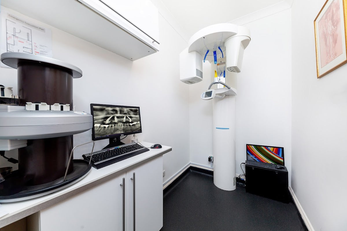 Angel Dental Implant Centre — photo 2