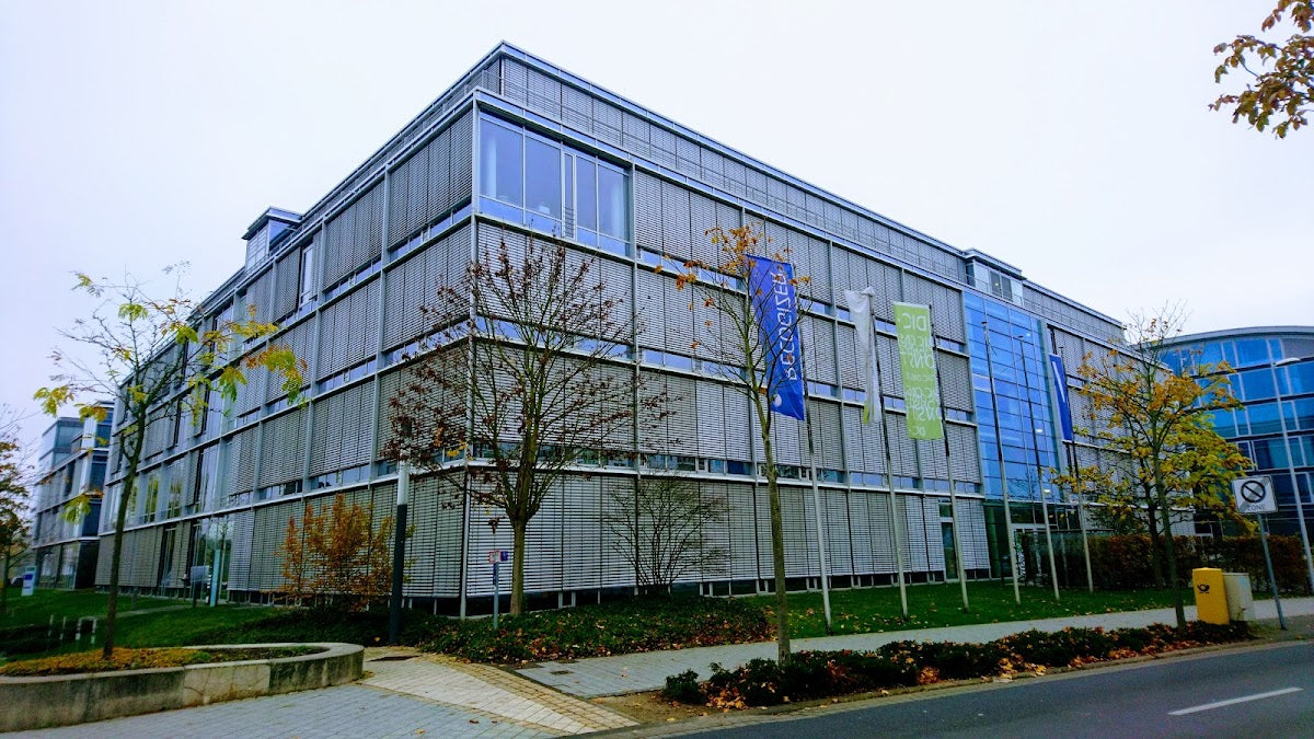 Kinderwunschzentrum Bonner Bogen - IVF Naturelle - ICSI-Spermiogramm - IVF & Fertility clinic in Bonn-Beuel, Germany