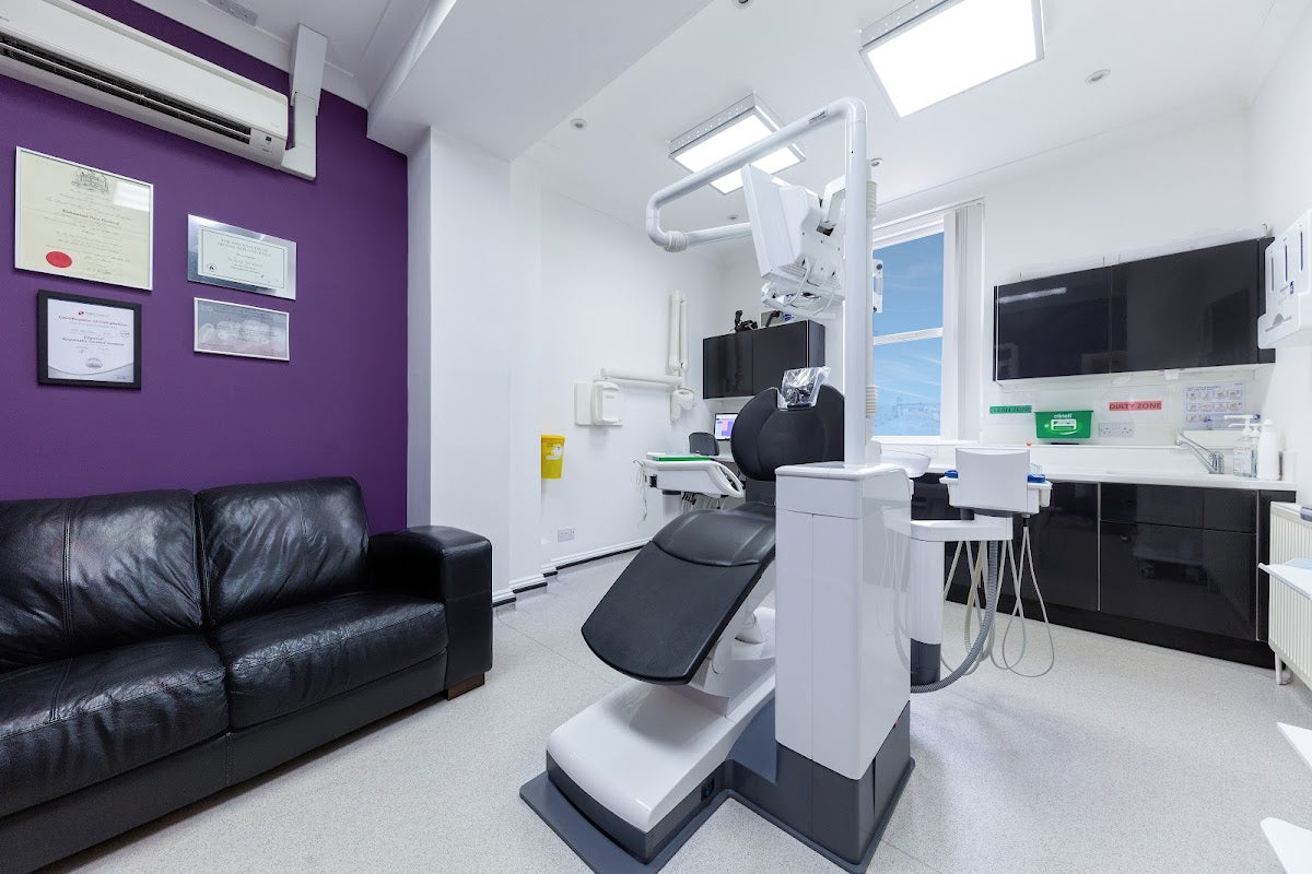 Angel Dental Implant Centre — Dental Clinic in London
