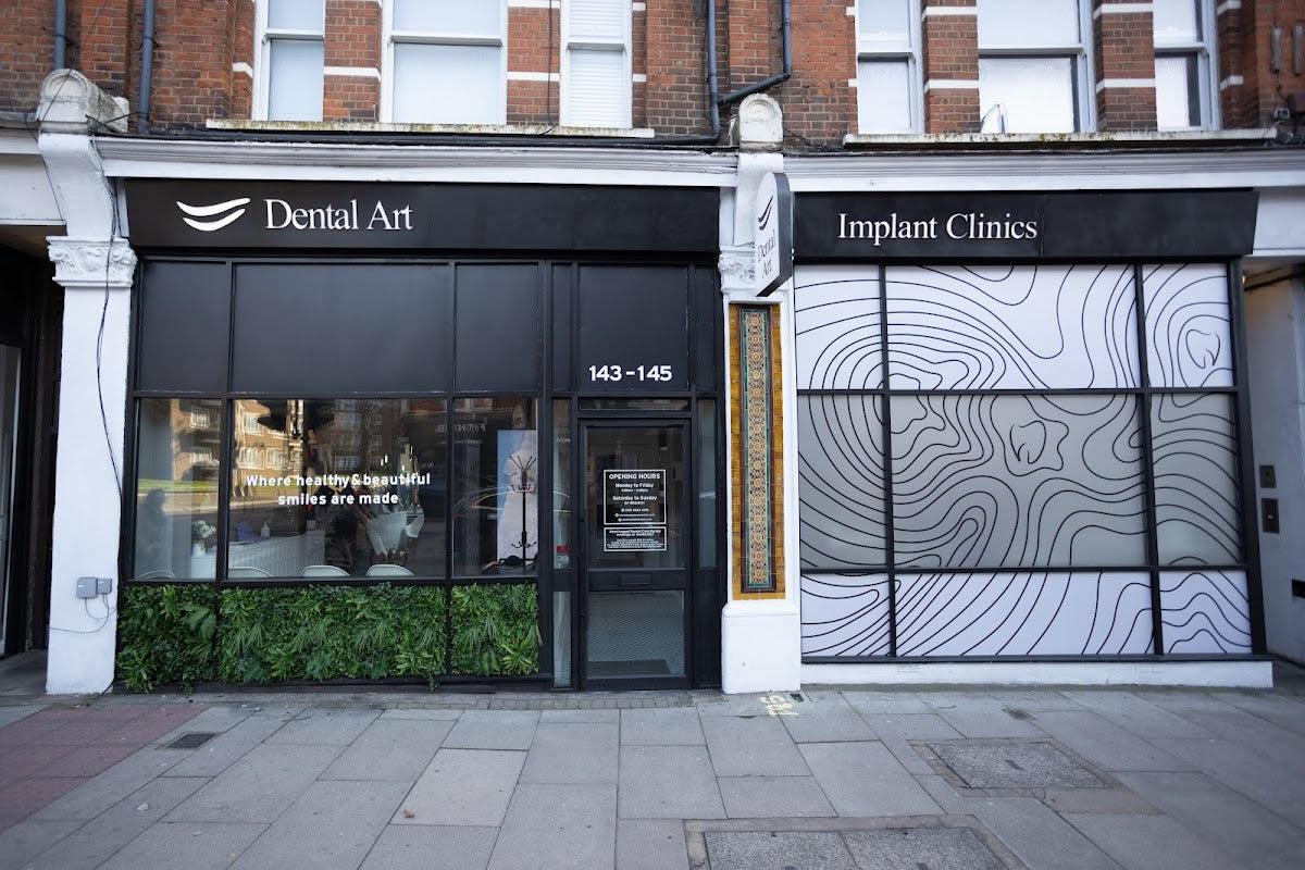 Dental Art Implant Clinic - Balham — Dental Clinic in London