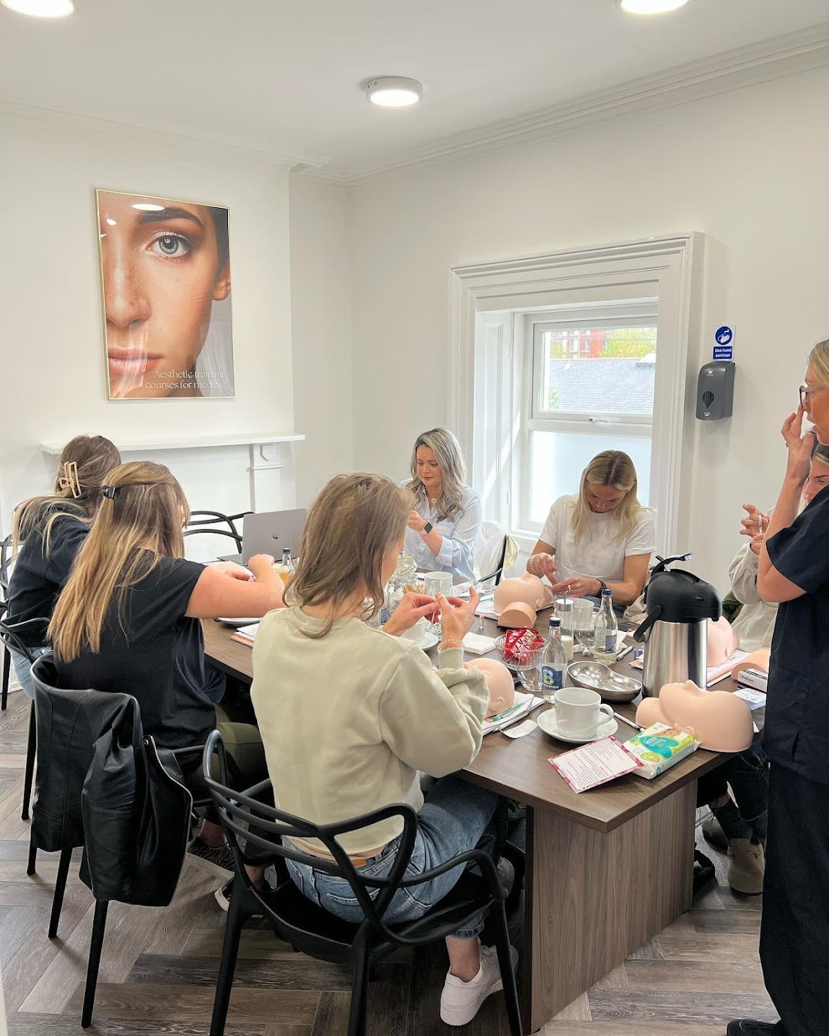 Dr Bonny ACADEMY | Aesthetics Training — photo 2