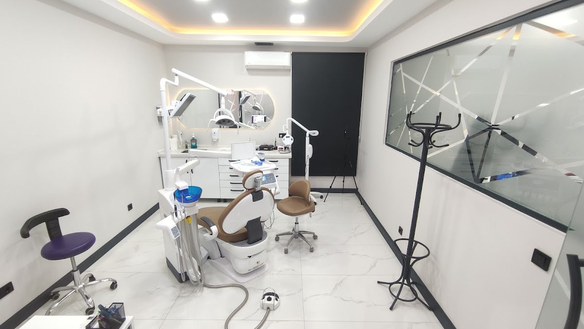 Pena Dent Ağız ve Diş Sağlığı Polikliniği — Dr.Visor photo 3
