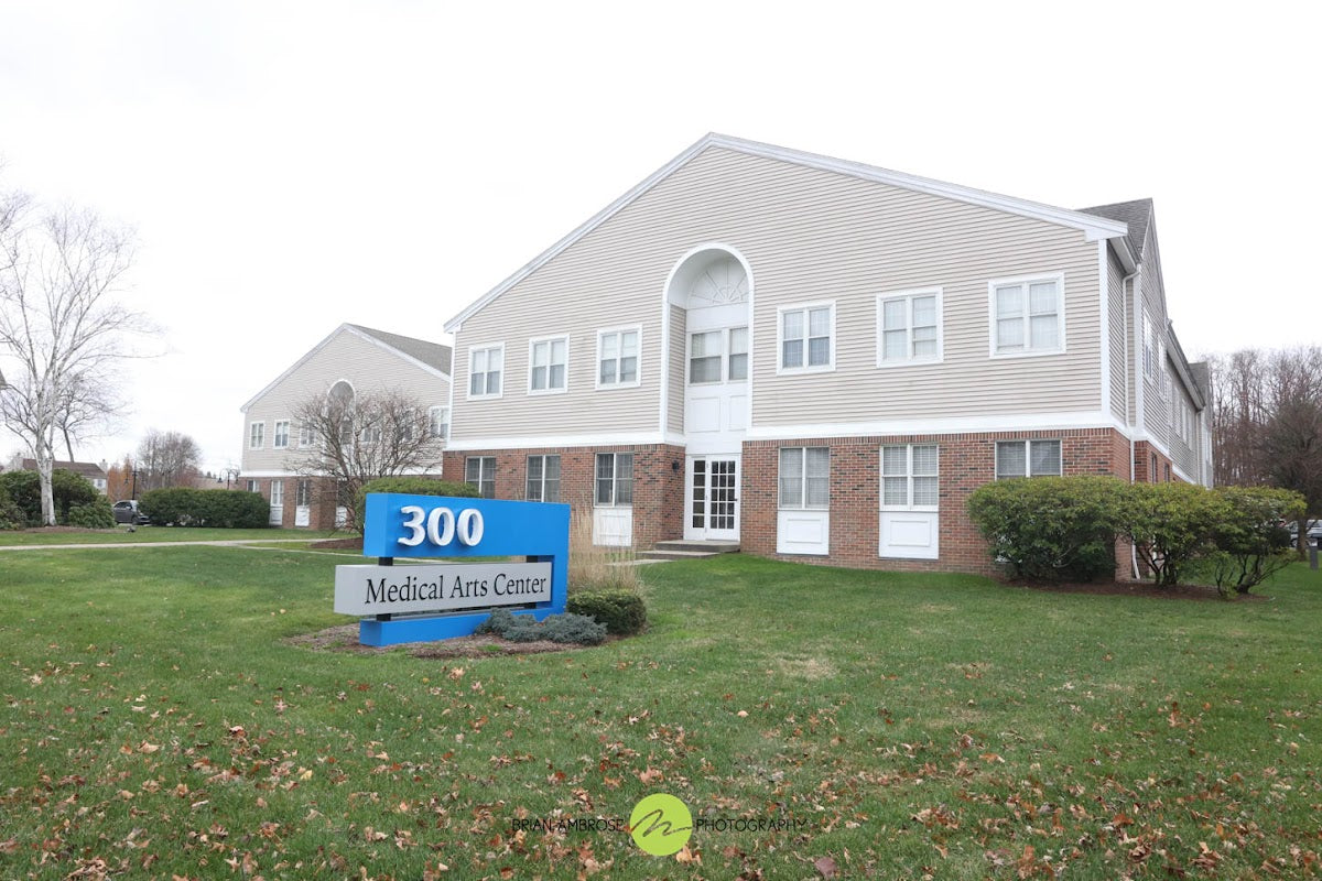 Harold E. Beam, MD | Aesthetic Surgery | Glastonbury, CT
