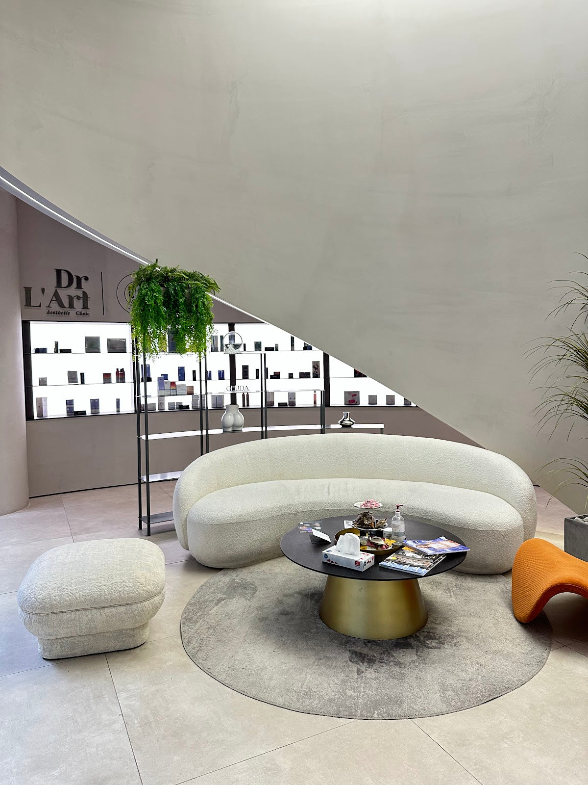 Dr L’Art Aesthetic Clinic — Dr.Visor photo 5