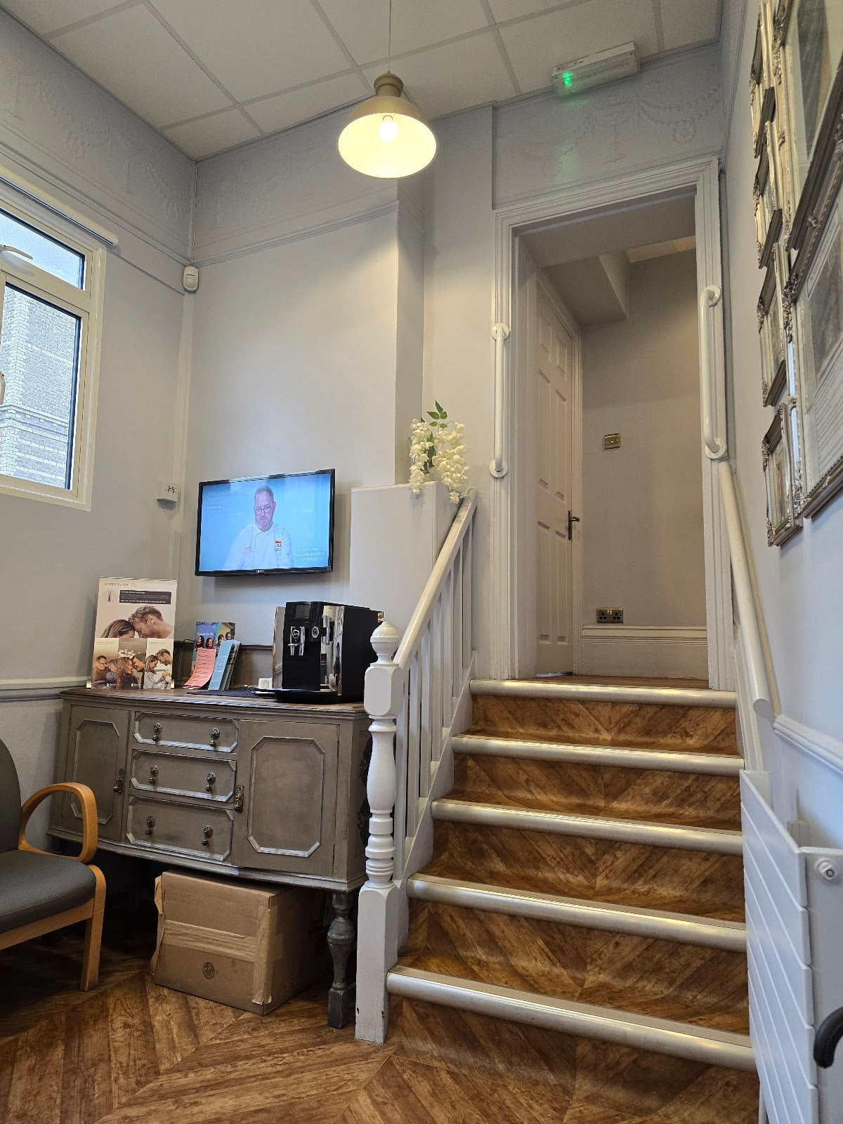 Tavistock Dental London — Dr.Visor