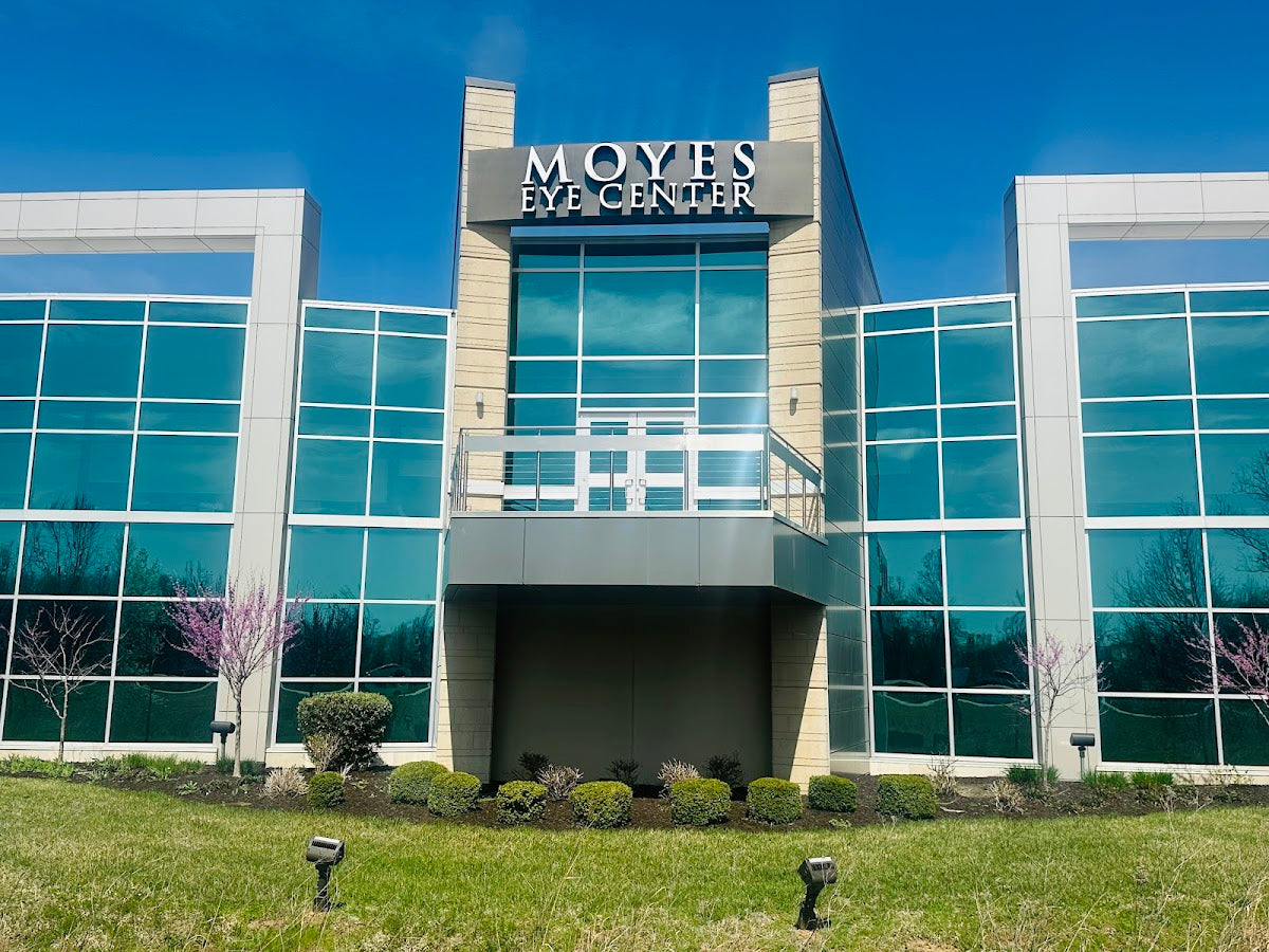 Moyes Eye Center | Eye Clinic | Suite 300, MO