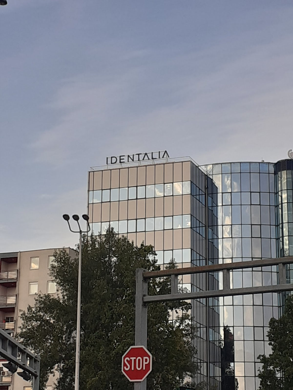 Dental - Poliklinika Identalia - Dental clinic in Zagreb, Croatia