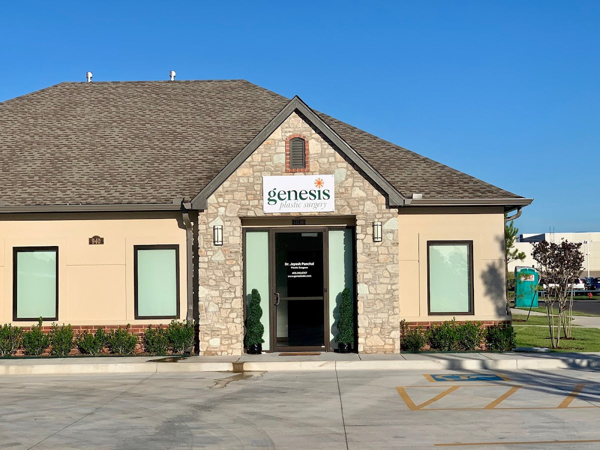 Genesis Plastic Surgery & Medical Spa | Hair Transplant | Norman, OK