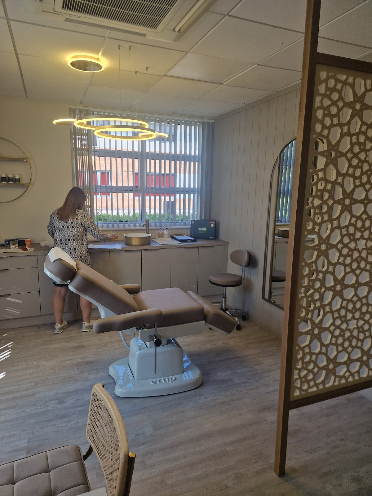 RHC Clinic UK - Hair Transplant clinic in Leicester, United Kingdom