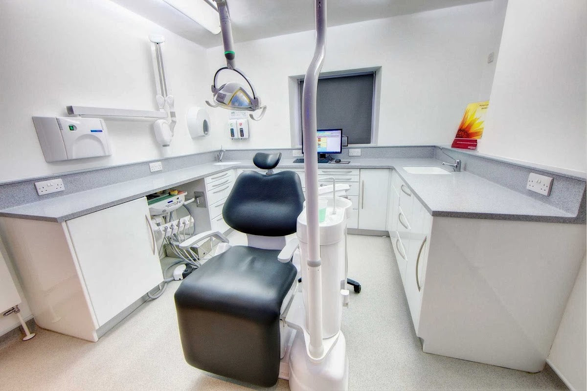 Higgins & Winter Dental & Implant Clinic — photo 5