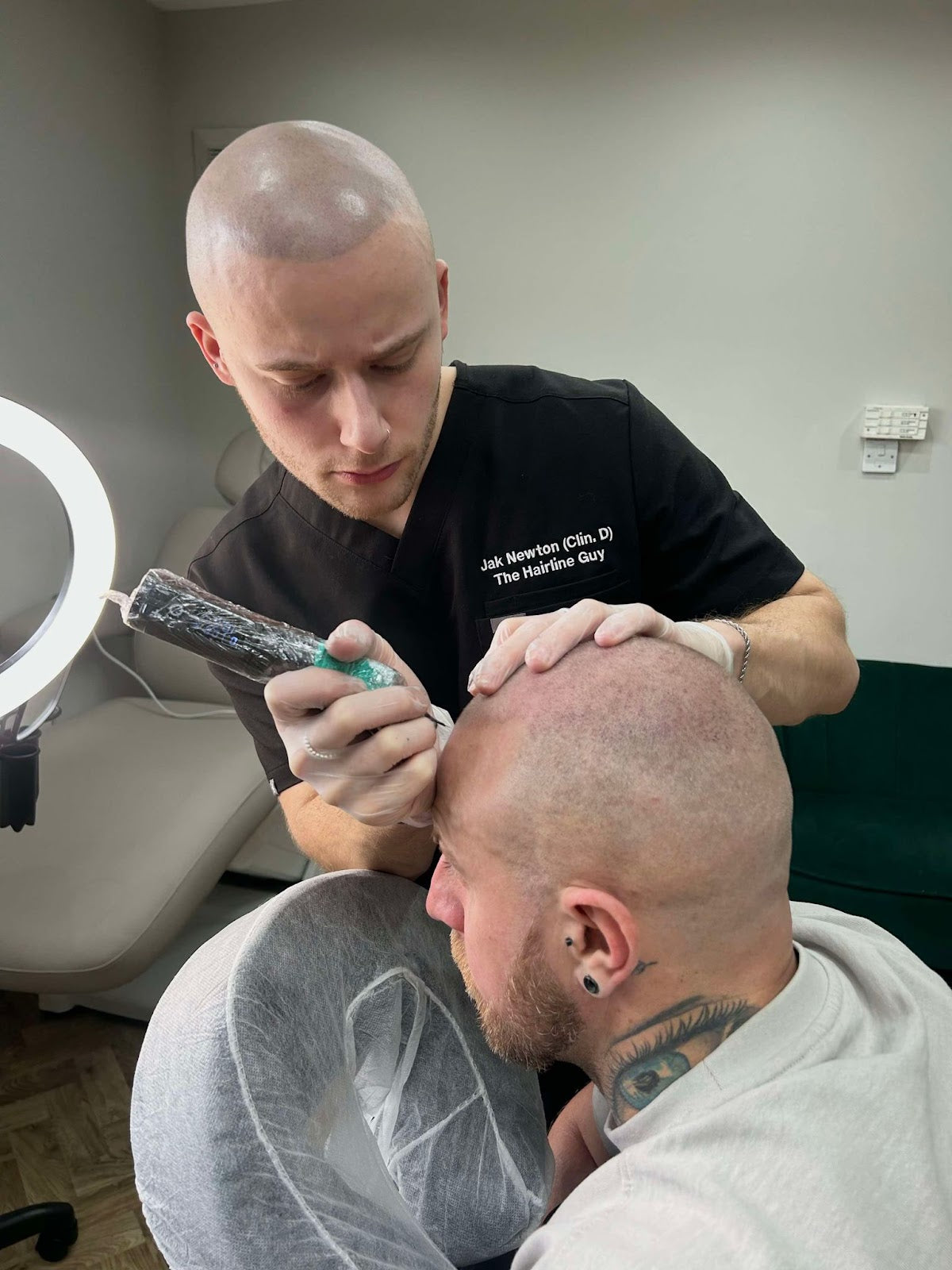 The Hairline Guy — photo 3