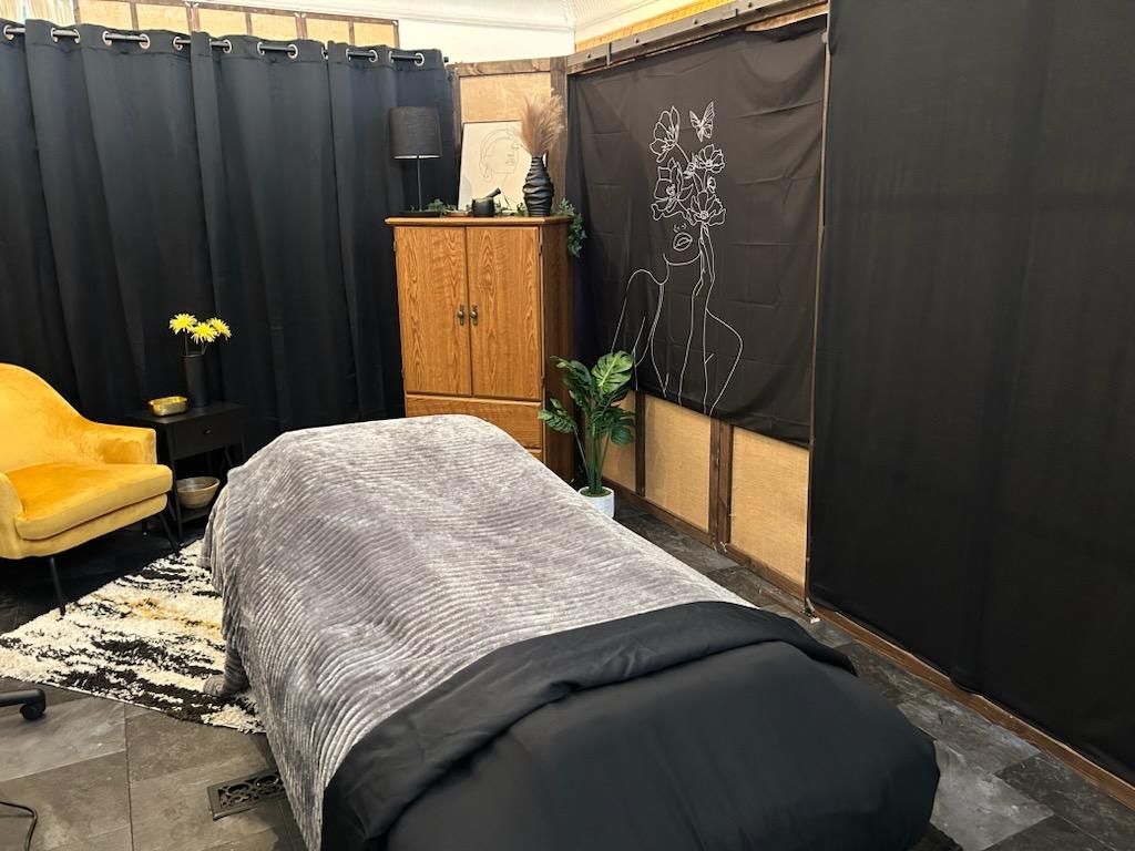 SKIN-ETICS SPA | Aesthetic Surgery | Aberdeen, SD