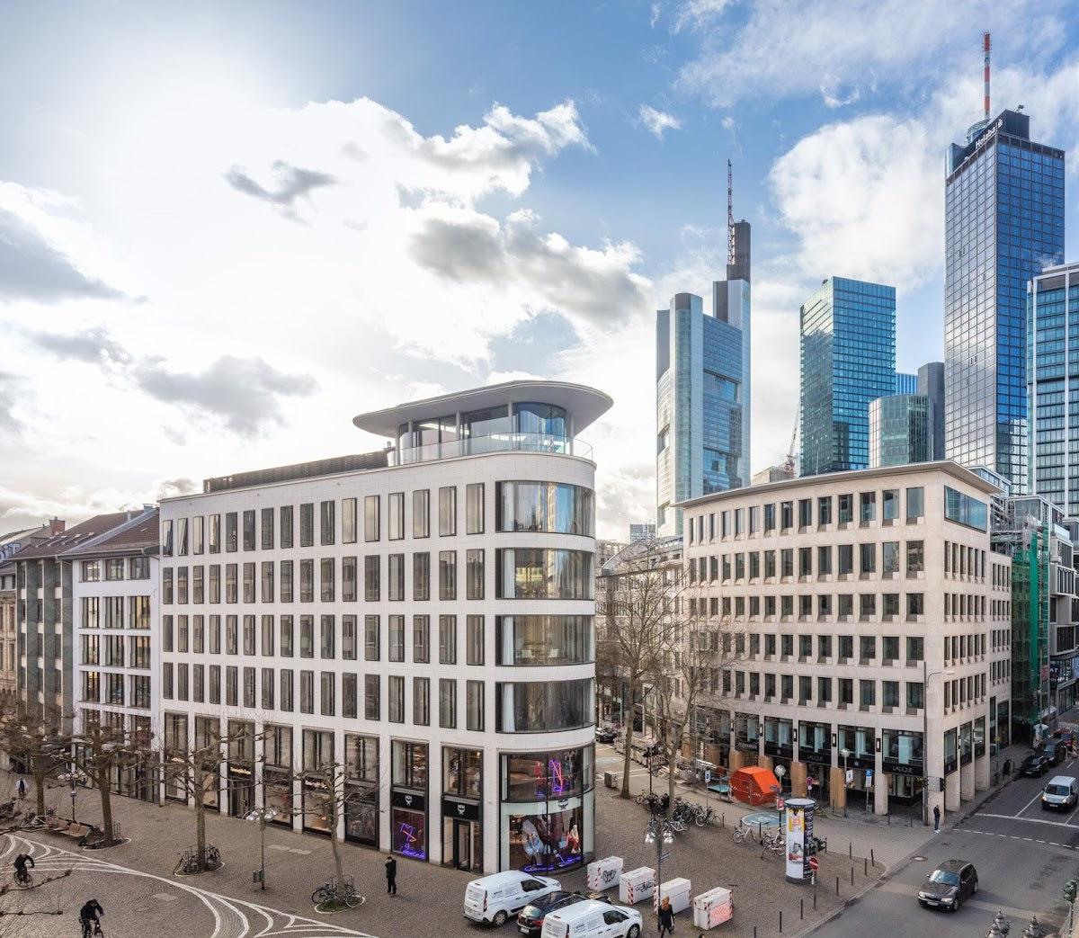 Plastische Chirurgie Frankfurt | Fachärzte-Team an der Alten Oper | Drs. B. & M. Dippe PartG - Aesthetic Surgery clinic in Frankfurt am Main, Germany