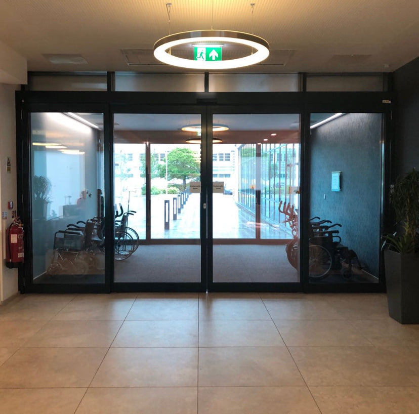 Reflect Clinic — Dr.Visor photo 4