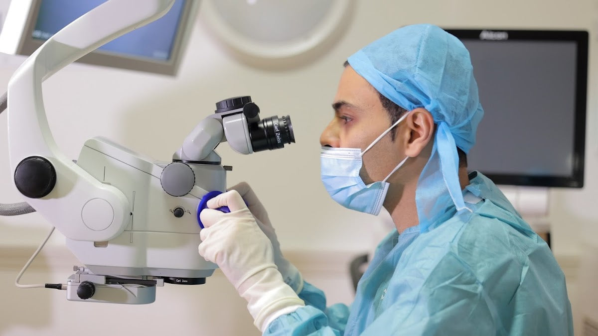 Oculase - The Eye Clinic | London — Dr.Visor