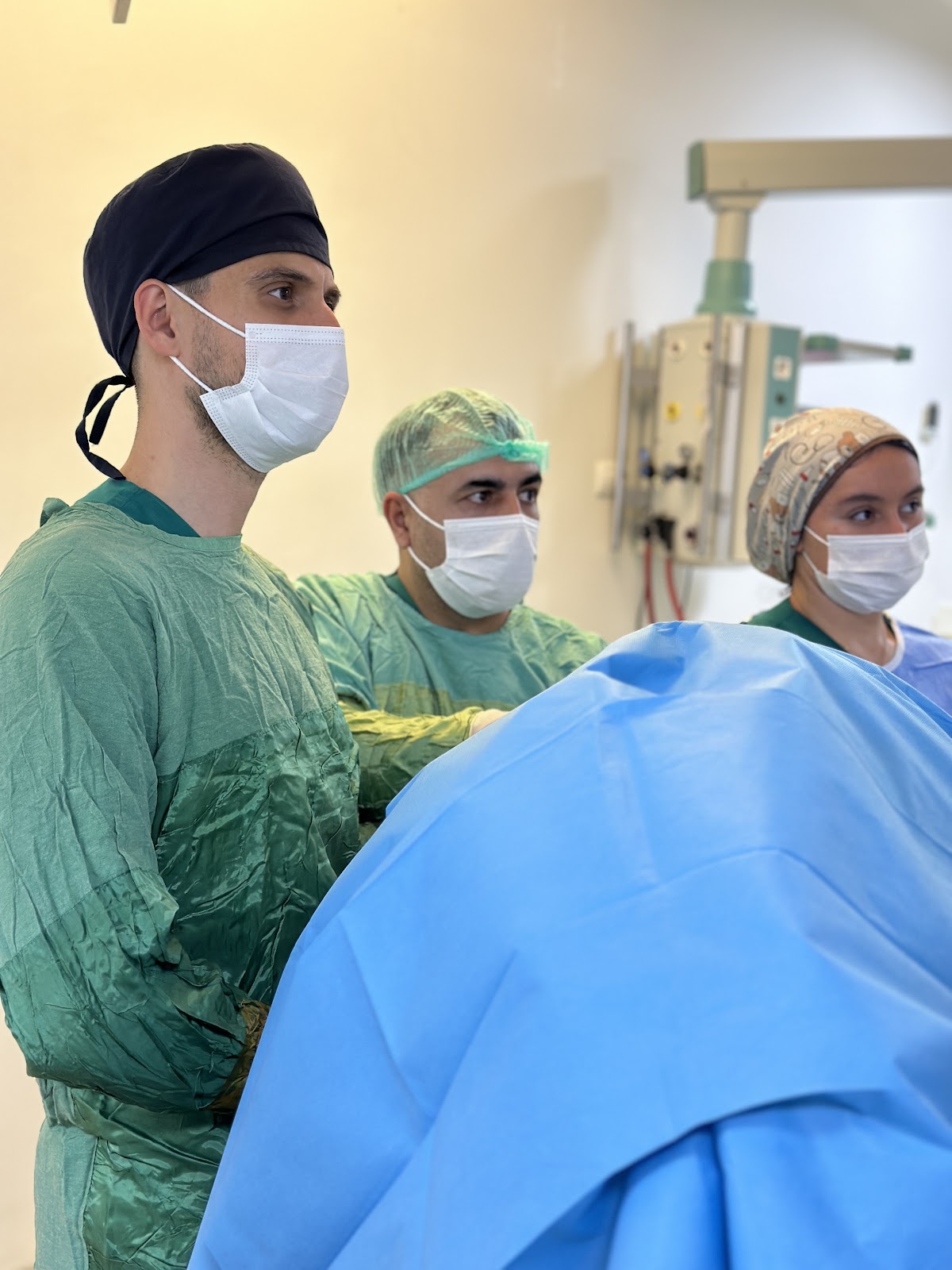 İzmir Ortopedi Doktoru Hasan Furkan Akın — Dr.Visor photo 4