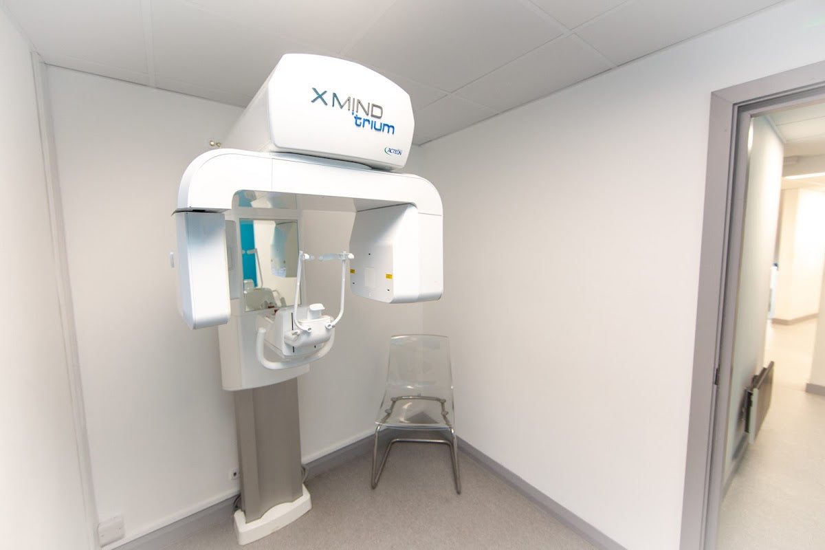 Aesthetique Dental Care — Dr.Visor photo 5