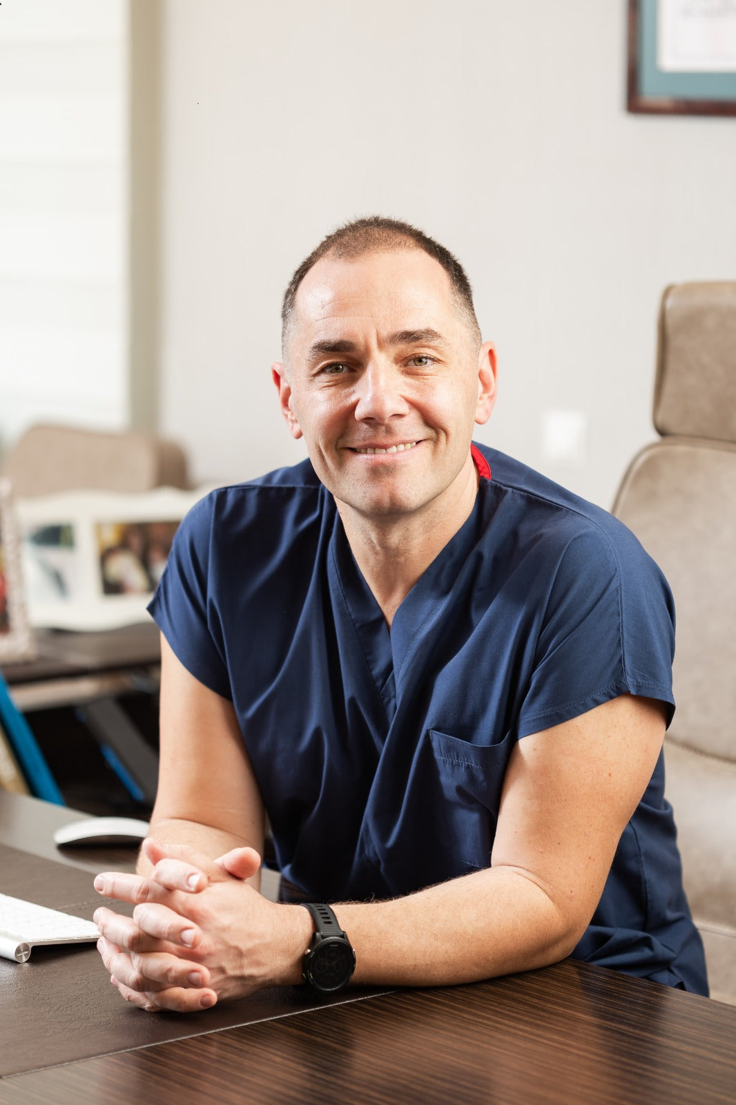 Dr. Volcano TAYFUR Aesthetic Surgery — Dr.Visor photo 3