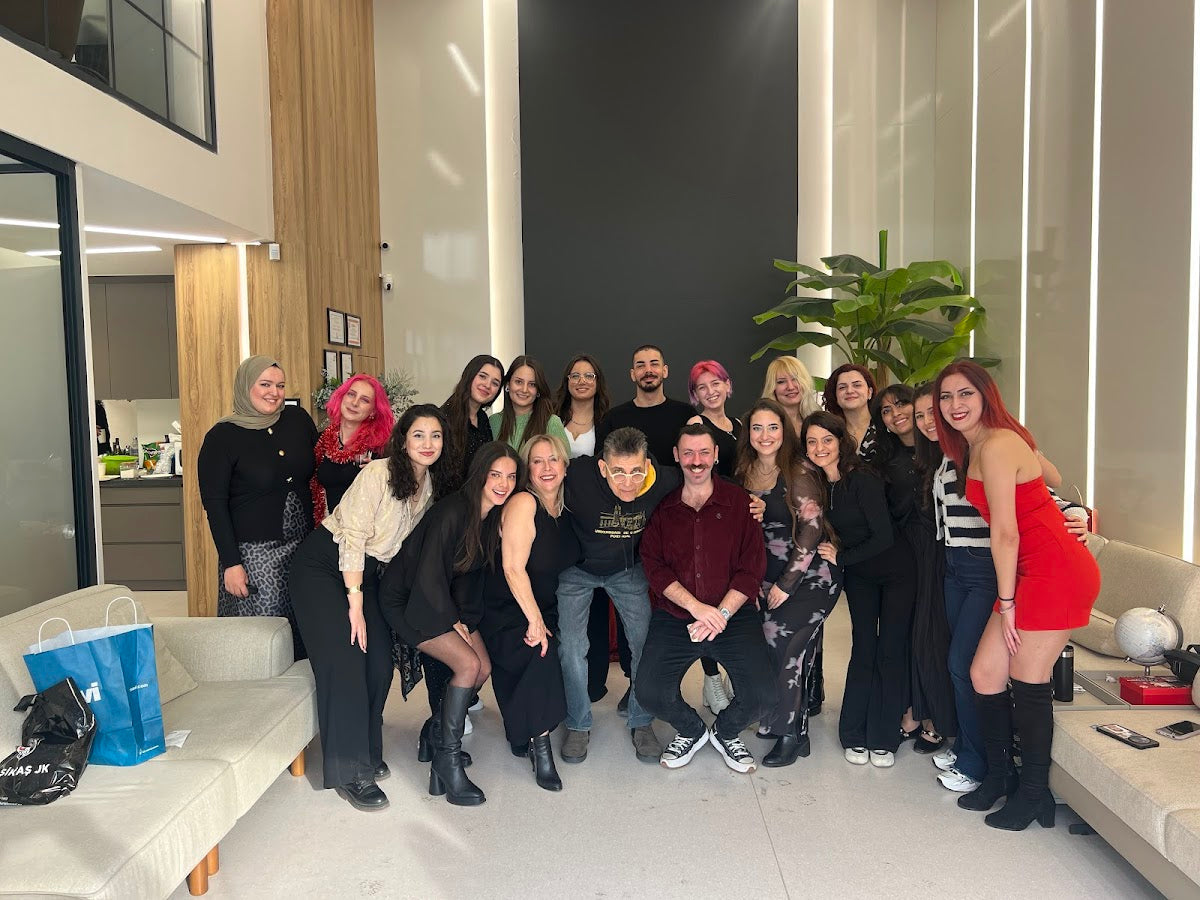 Özel Dr. Ulusan Polikliniği | Saç Ekimi İzmir — Dr.Visor photo 2