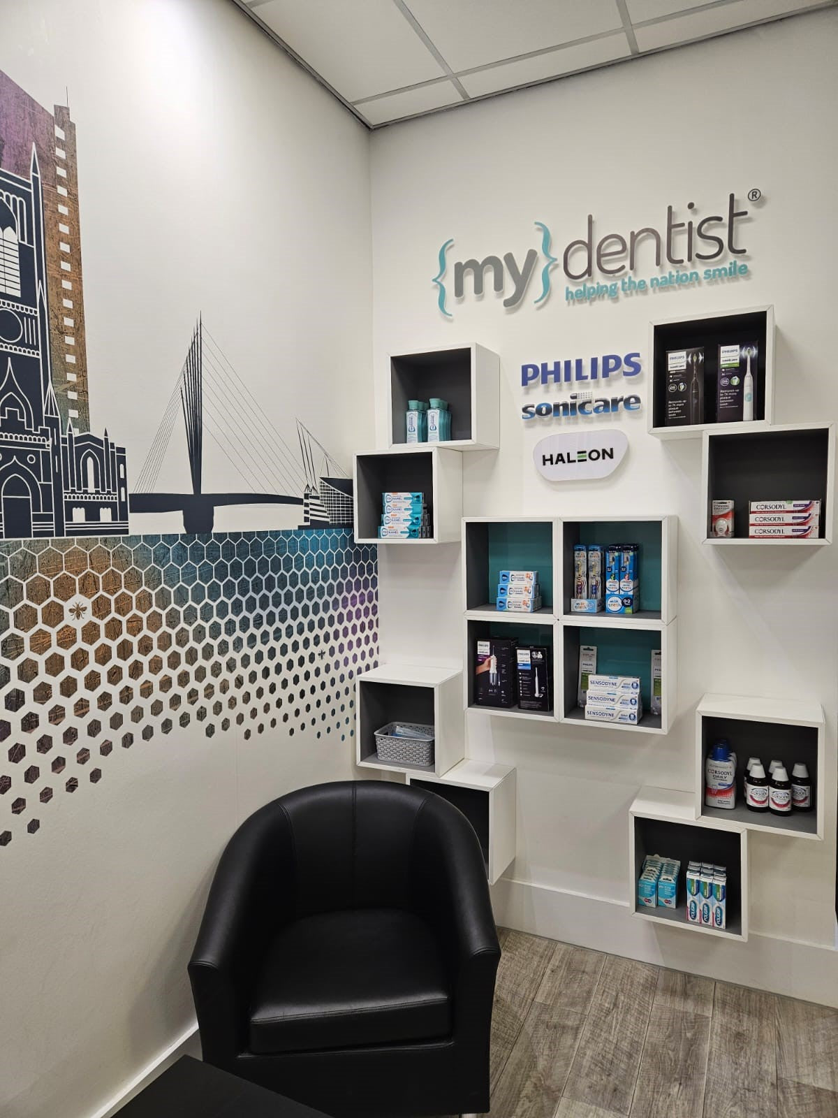 mydentist, Stevenson Square, Manchester — Dr.Visor photo 5