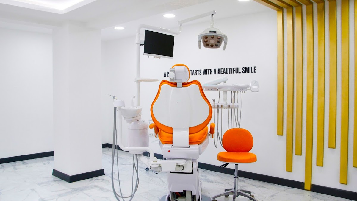 Lara Smile Dental Clinic Turkey — Dr.Visor photo 3