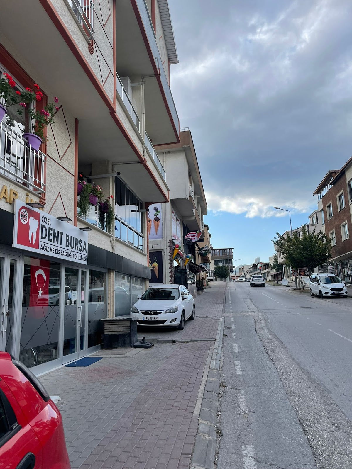 Özel Dent Bursa Ağız ve Diş Sağlığı Polikliniği — Dr.Visor photo 5