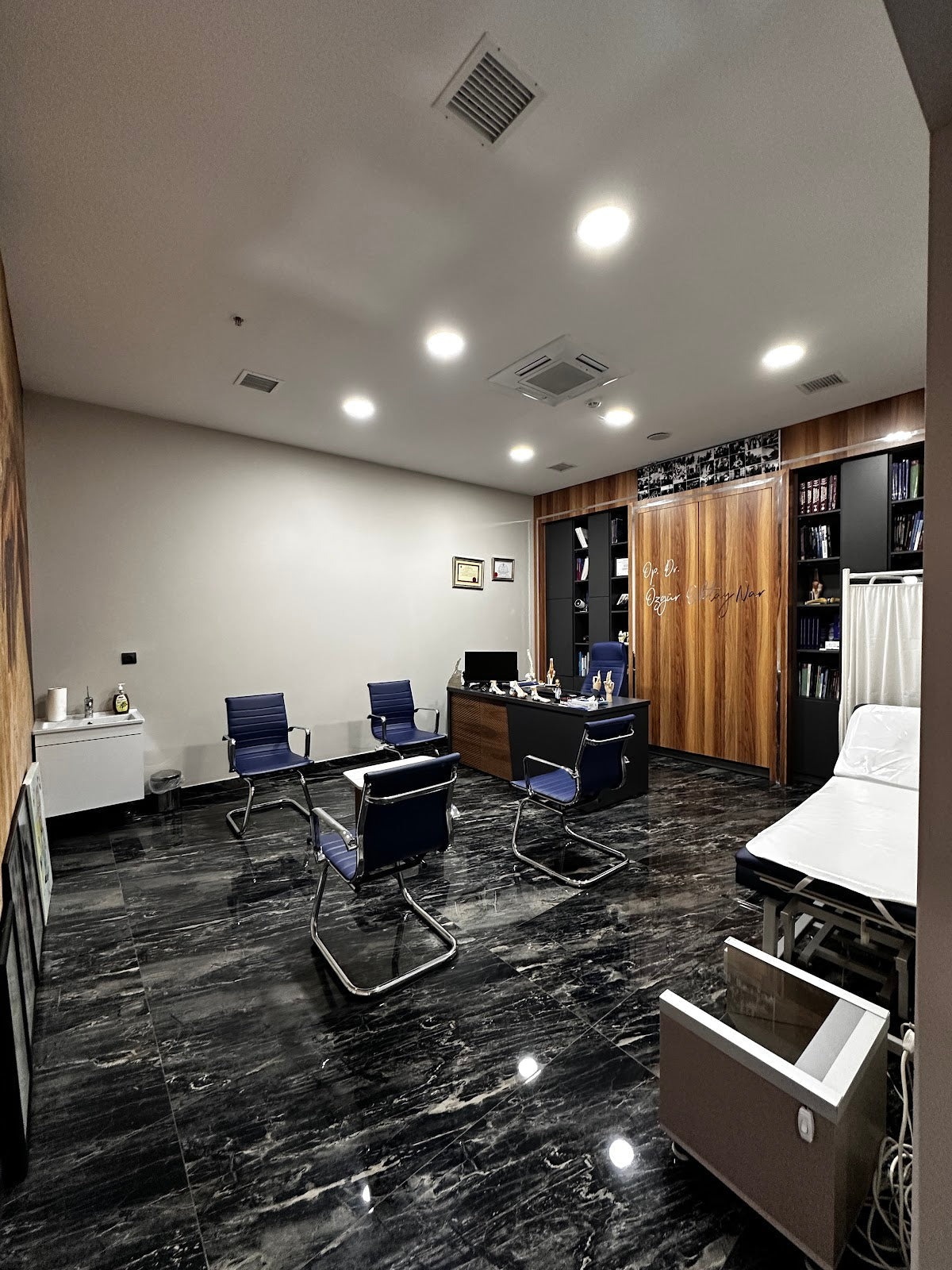 Bursa Ortopedi ve Travmatoloji Uzmanı Dr. Özgür Oktay Nar — Dr.Visor photo 5