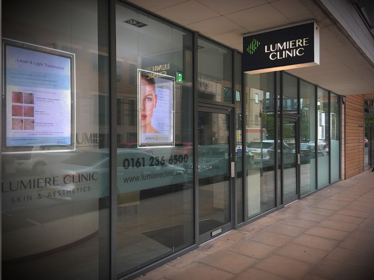 Dr Kian Plastic Surgery - Cosmetic & Plastic Surgeon Manchester — Dr.Visor photo 2