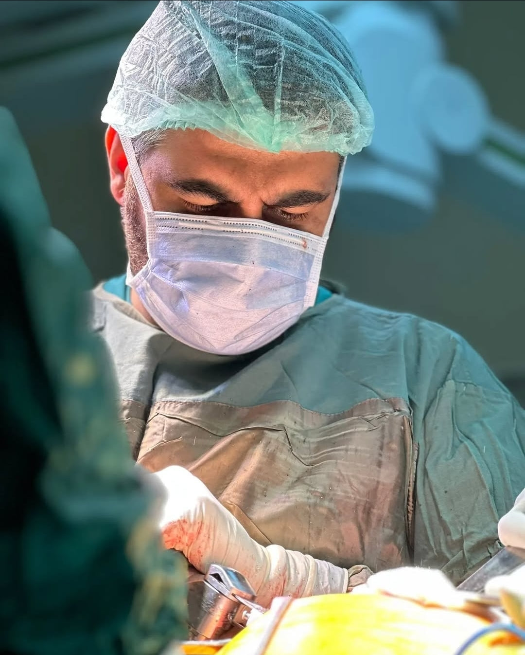Doç. Dr. Kemal Kayaokay | Omuz ve Diz Cerrahisi | PRP & Kök Hücre — Dr.Visor photo 5