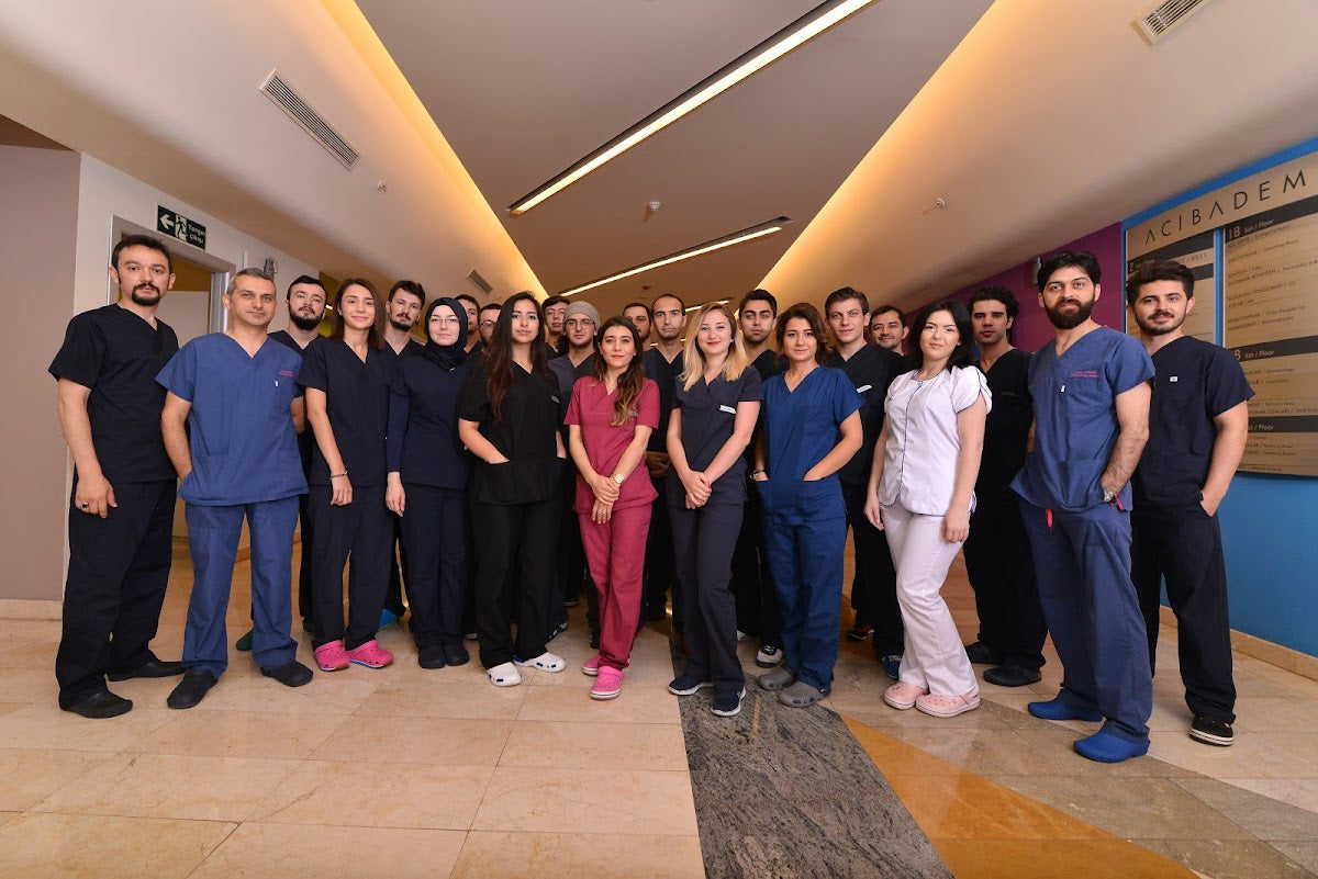 Emphair Hair Transplantation Premium Istanbul Clinic - Saç Ekimi - EMPCLINICS — Dr.Visor photo 3