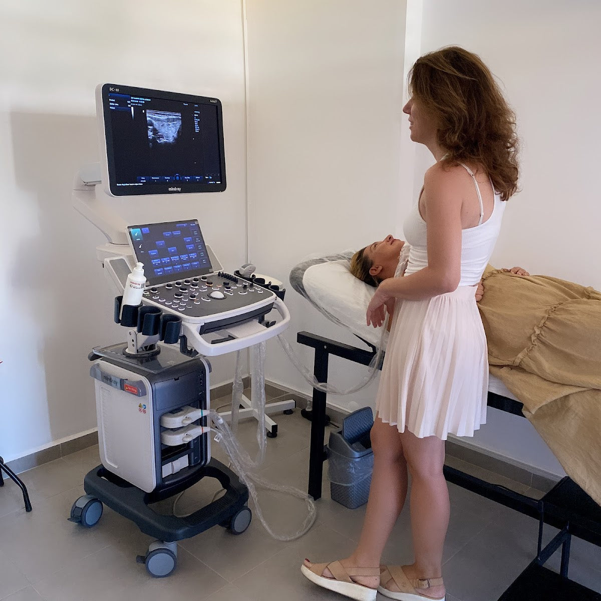Uzm. Dr. Yasemin Şefika Akdeniz Endokrinoloji ve Metabolizma Hastalıkları Uzmanı — Dr.Visor photo 3