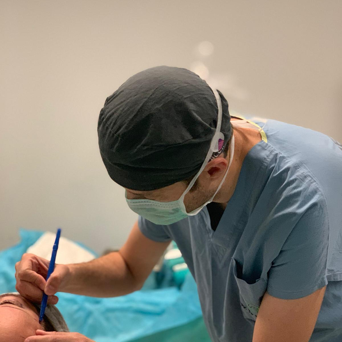 Op. Dr. Türker Üstün Estetik Plastik Cerrahi Kliniği | Jinekomasti İzmir — Dr.Visor photo 2