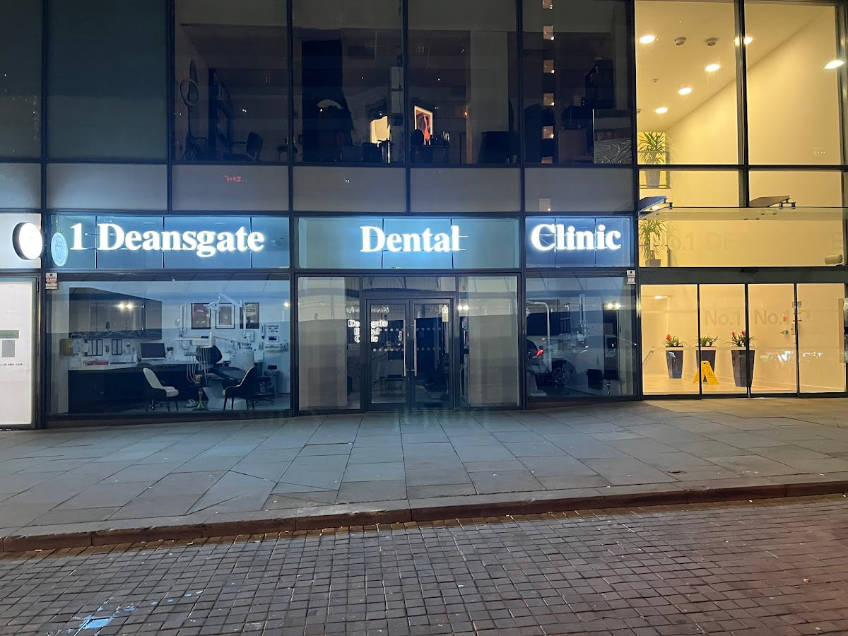 1 Deansgate Dental Clinic — Dr.Visor photo 2
