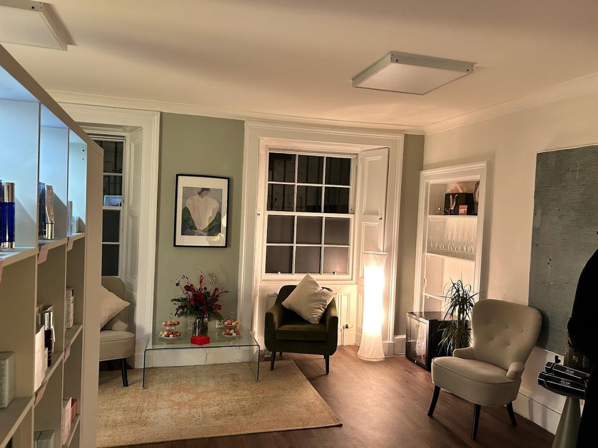 Espacio Clinic Led by Dr Liliana — Dr.Visor