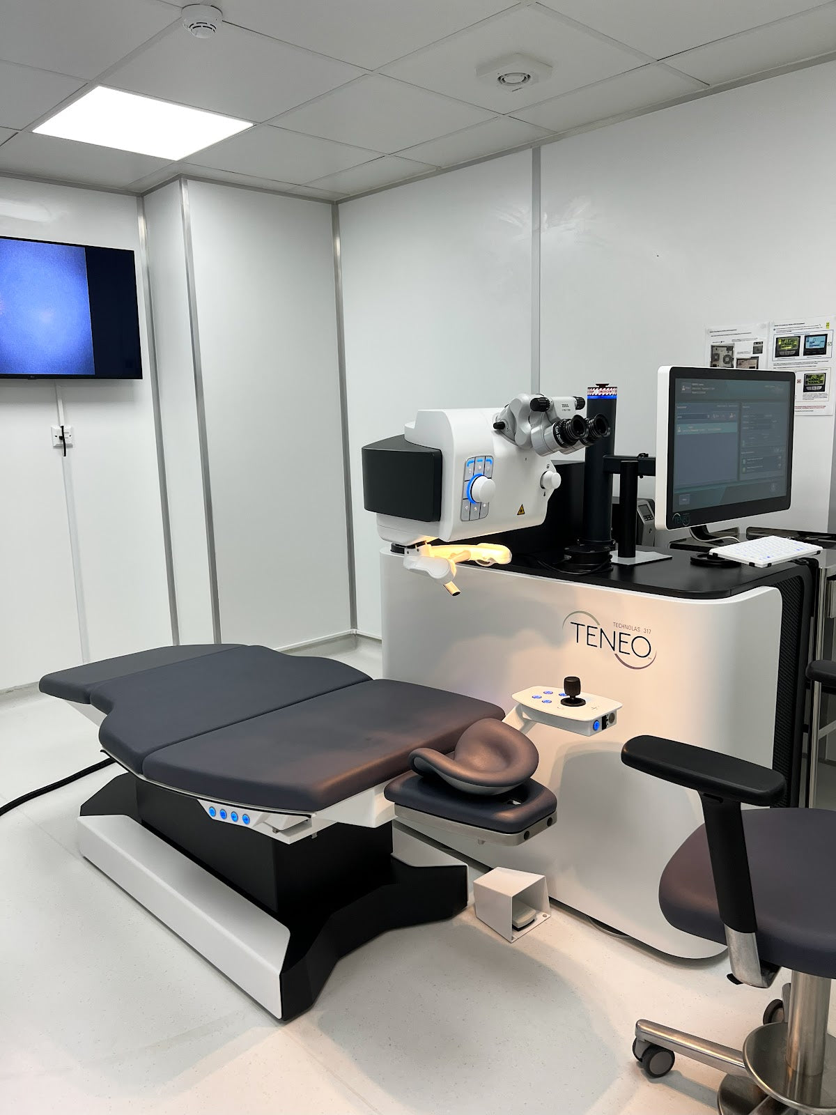 Optimax Manchester — Dr.Visor photo 3