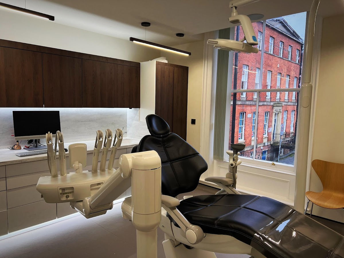 Clarendon Dental Spa — Dr.Visor photo 3