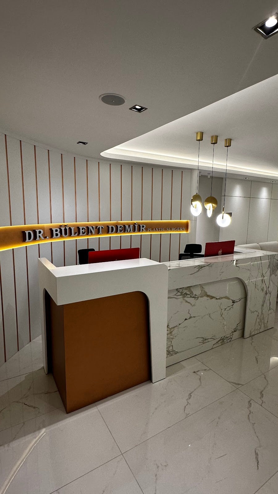 Dr Bülent Demir Plastic Surgery — Dr.Visor photo 3