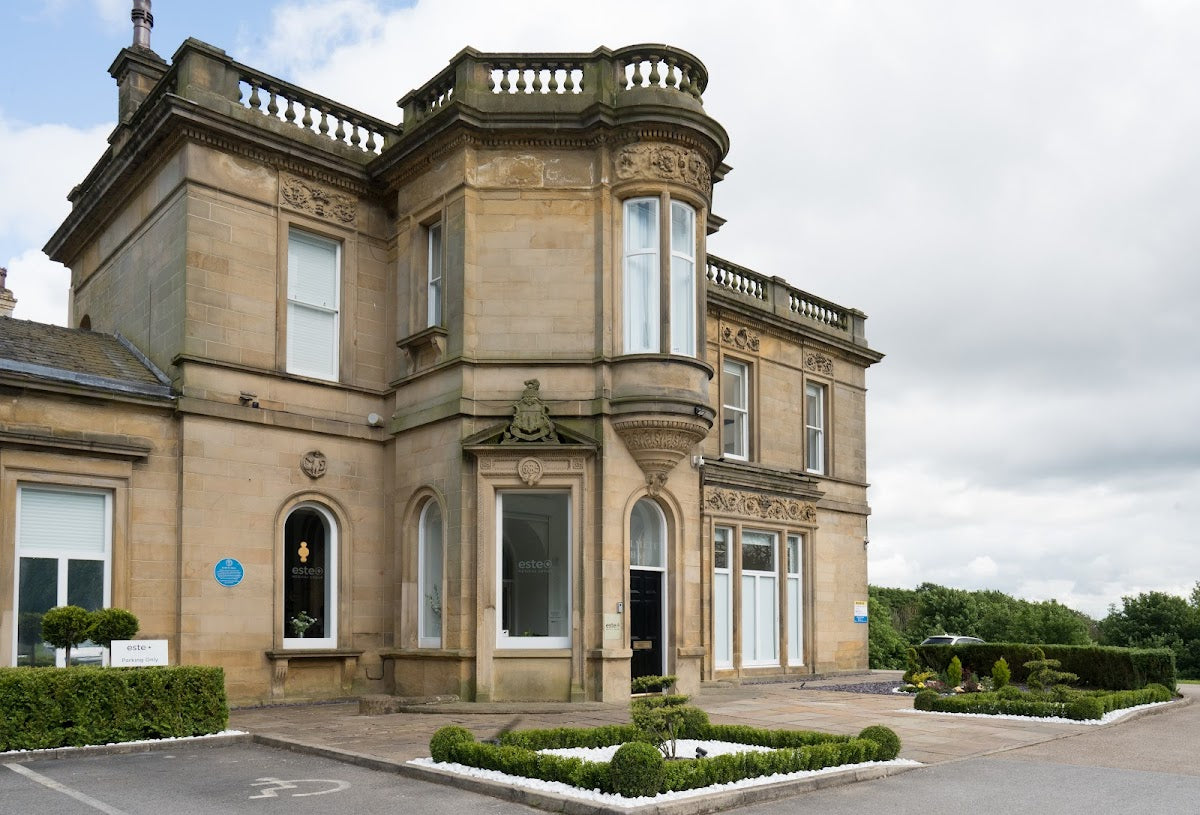 Este Medical Group Hair & Skin Clinic Leeds — Dr.Visor photo 3