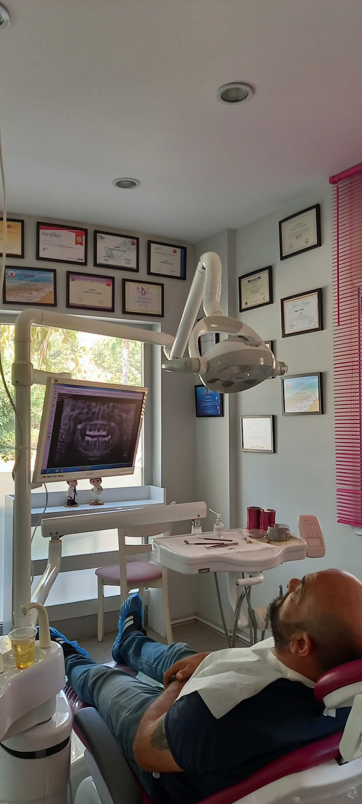 Dental Bodrum | Diş Hekimi | Ağız ve Diş Sağlığı | Estetik Diş Hekimliği | Gülüş Tasarımı — Dr.Visor photo 2