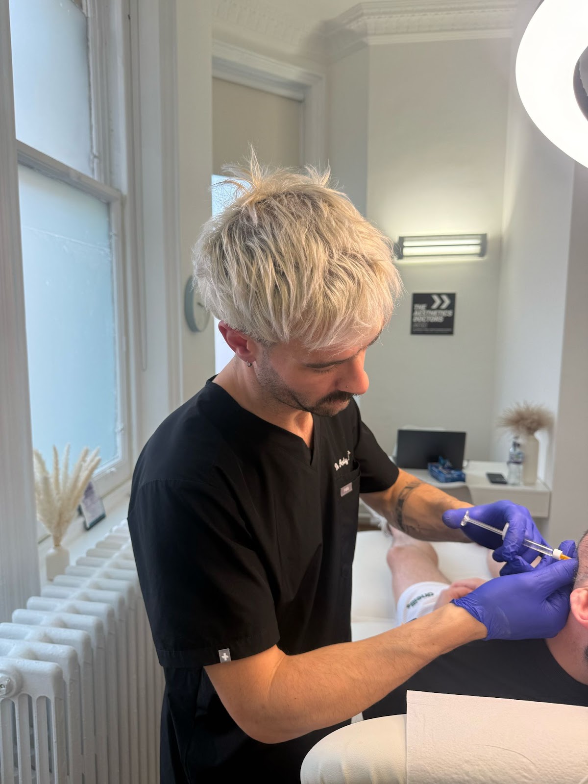 Dr Andy & Dr Andrew | GP-Led Skin & Medical Aesthetics Clinic — Dr.Visor photo 3