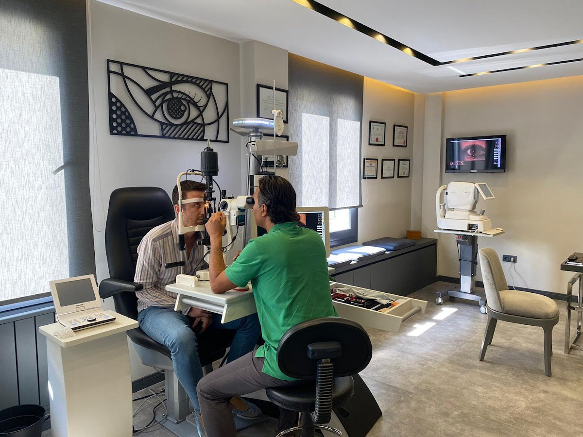 Göz Doktor Ali Türker çocuk,kapak estetik,laser — Dr.Visor photo 3